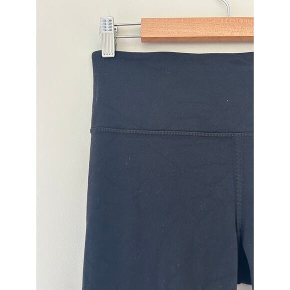 Athleta Cropped Black Leggings Sz M - Picture 5 of 6